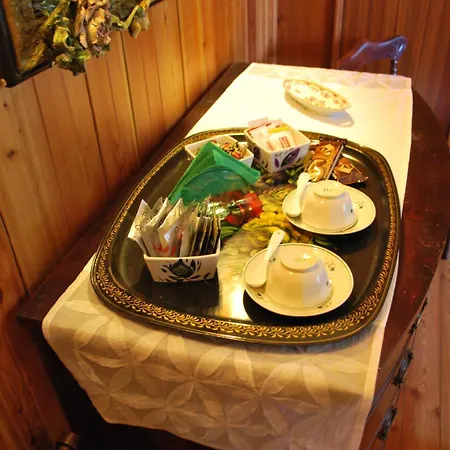 Bed & Breakfast Le Rocce Di Di Charme Scanno