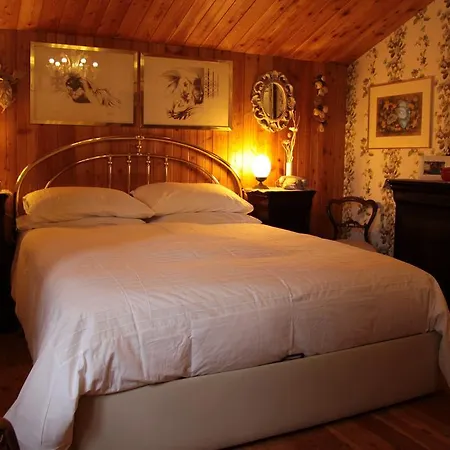 Bed & Breakfast Le Rocce Di Di Charme 4*