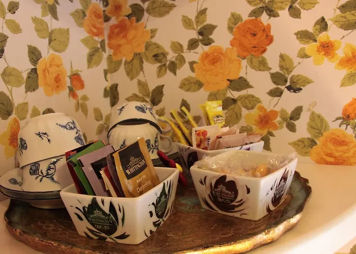 Bed & Breakfast Le Rocce Di Di Charme 4*